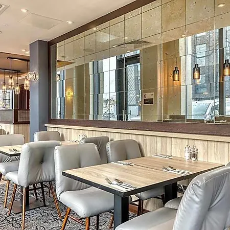 Hotel Premier The Liberties 3*